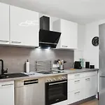 Moderne Kuestenhyggen Mit Garten&parkplatz - Hermannliving Apartman