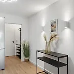 Moderne Kuestenhyggen Mit Garten&parkplatz - Hermannliving Apartman