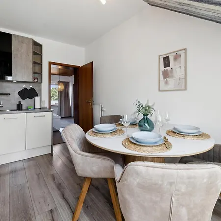 Moderne Kuestenhyggen Mit Garten&parkplatz - Hermannliving Апартаменты *